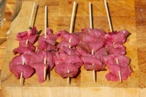 Recept na hovězí saté na grilu