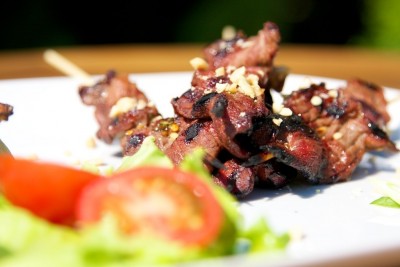 Hovězí saté na grilu