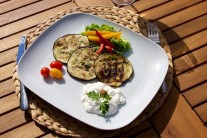 Recept na grilovaný lilek s česnekem