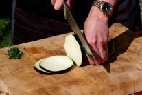 Recept na grilovaný lilek s česnekem