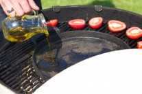 Recept na grilovaná rajčata s česnekem